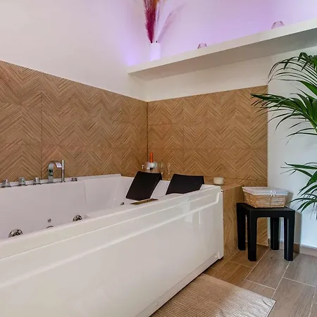 Zephir Apartment Brindisi