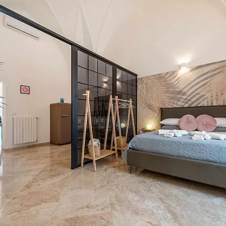 Zephir Apartment *